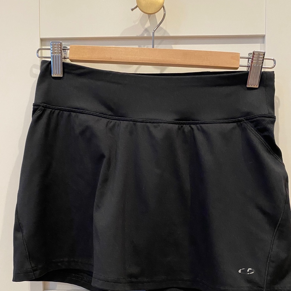 Athletic short/skirt